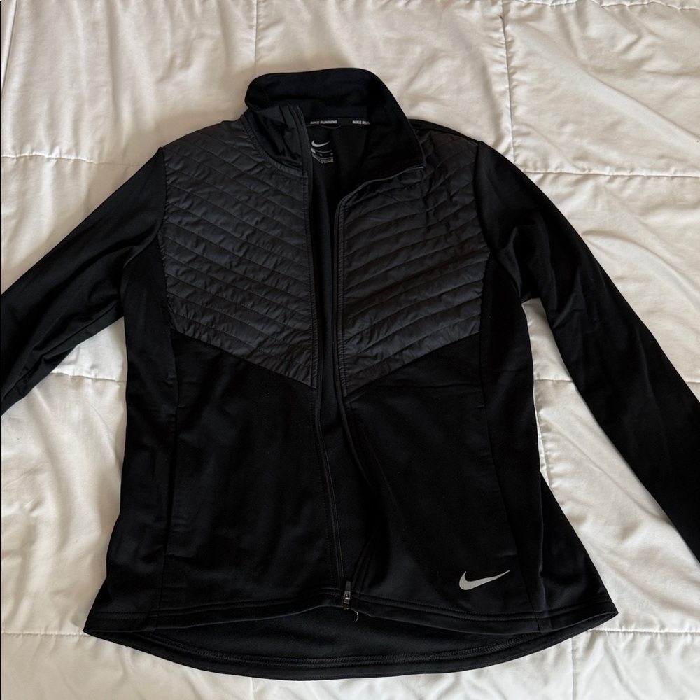 Nike Women's Black Windrunner